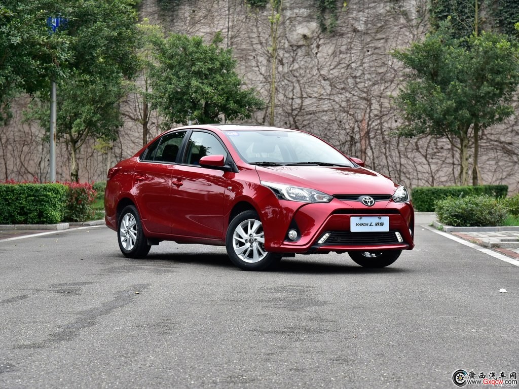 购yaris l 致享享1万优惠 可试乘试驾