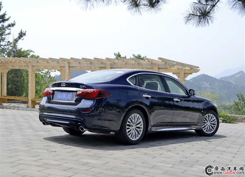 2015款英菲尼迪q70l