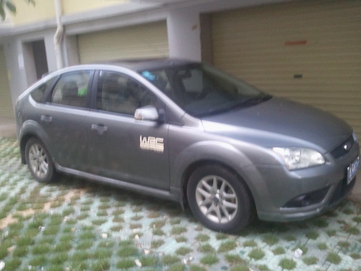 �������ֳ����ظ���˹1.8L����һ���촰����ʹ� �������ڣ�2010-8-23 22:36:44