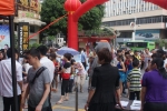 梧州2012快乐微公益“安全宝护，钊尚同行”五一车展现场