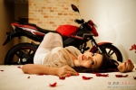 极品性感美女的机车梦