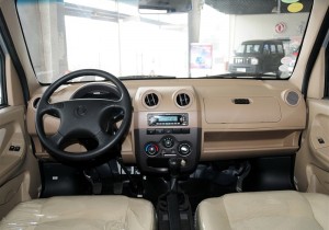 东风小康V27内饰图