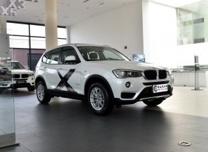 X3ڣ