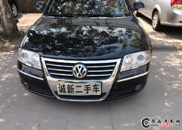 帕萨特前面.jpg