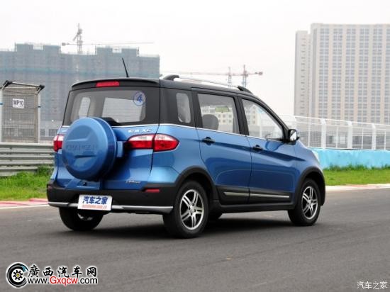 长安汽车 欧力威 2015款 X6 1.4L 手动珠峰版 长安汽车 欧力威 2015款 X6 1.4L 手动珠峰版