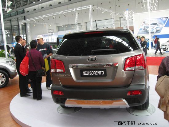 2009年南宁国际车展进口起亚汽车