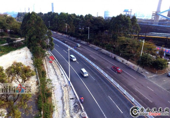 主车道改造完工 柳州市柳长路恢复双通(图)